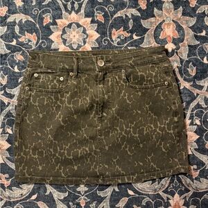 American Eagle Outfitters Olive Camo Mini Skirt